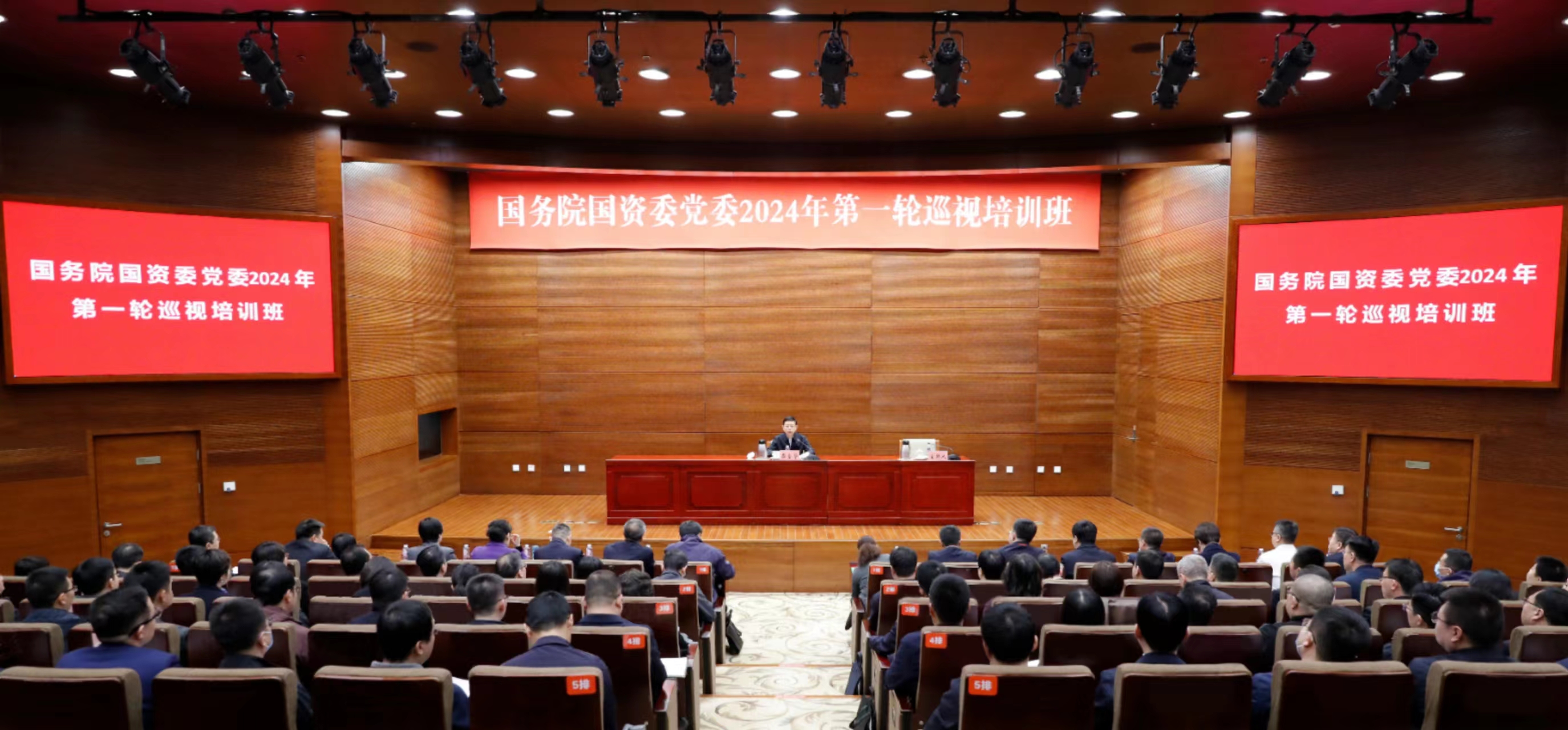 23495095528A03B06E960700F5F_4343AB0A_18145B.jpg?e=